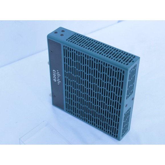 Cisco Model 819-4G 810 Series Wired Ethernet Integrated Services Router - Picture 2 of 7